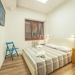 Le Stanze Al Porto ゲストハウス カリアリ