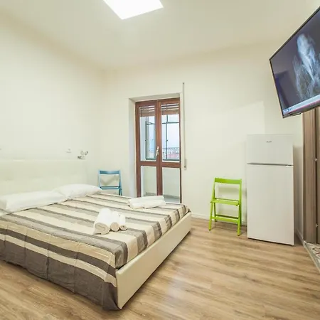 Le Stanze Al Porto 2*