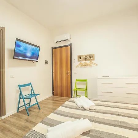 Le Stanze Al Porto 2*