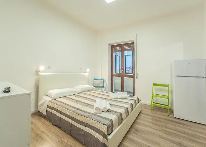 Le Stanze Al Porto בית הארחה קליארי