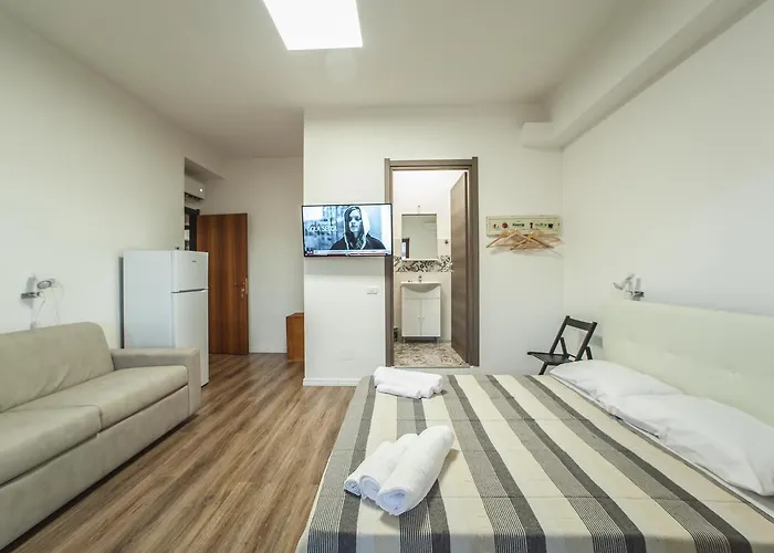 Le Stanze Al Porto קליארי