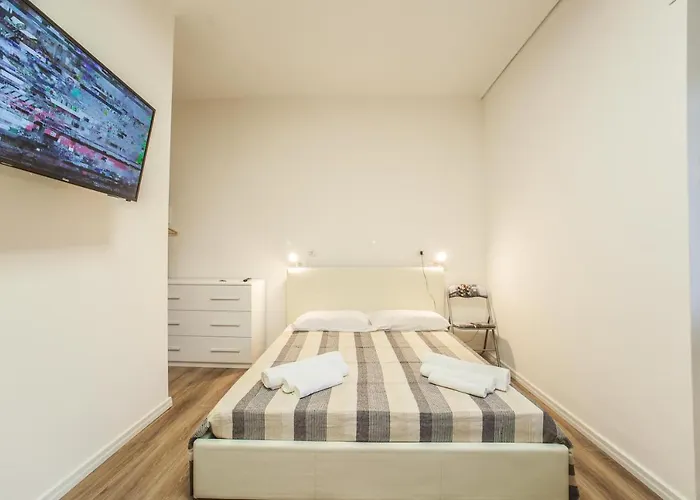 Le Stanze Al Porto בית הארחה