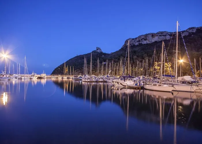 Konukevi Le Stanze Al Porto 3*