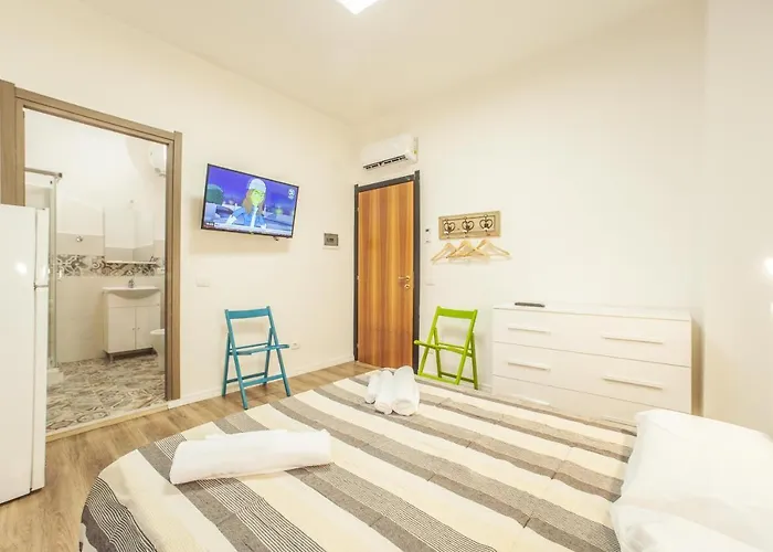 Le Stanze Al Porto 3* קליארי