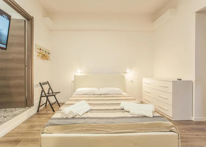 Le Stanze Al Porto Konukevi 3*